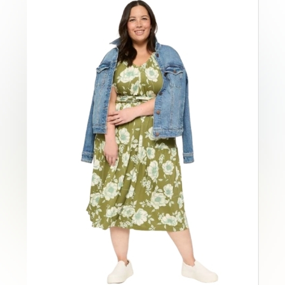 Lane Bryant Dresses & Skirts - Lane Bryant Size 18/20 V-Neck Flutter Sleeve Elastic Waist Dress Olive Green